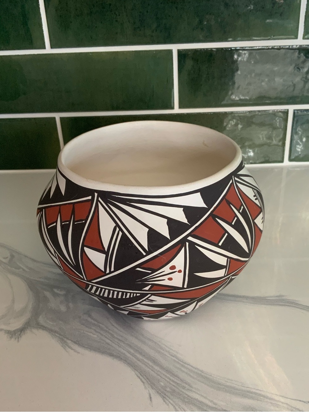 Vintage Acoma N.M. Native American Pottery Signed GPR 5.5" X 4"